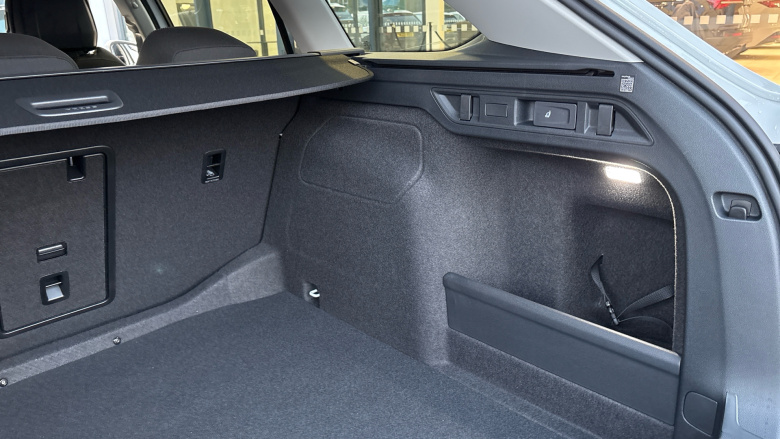 Skoda Superb 2.0 TDI SE Technology 5dr DSG Diesel Estate